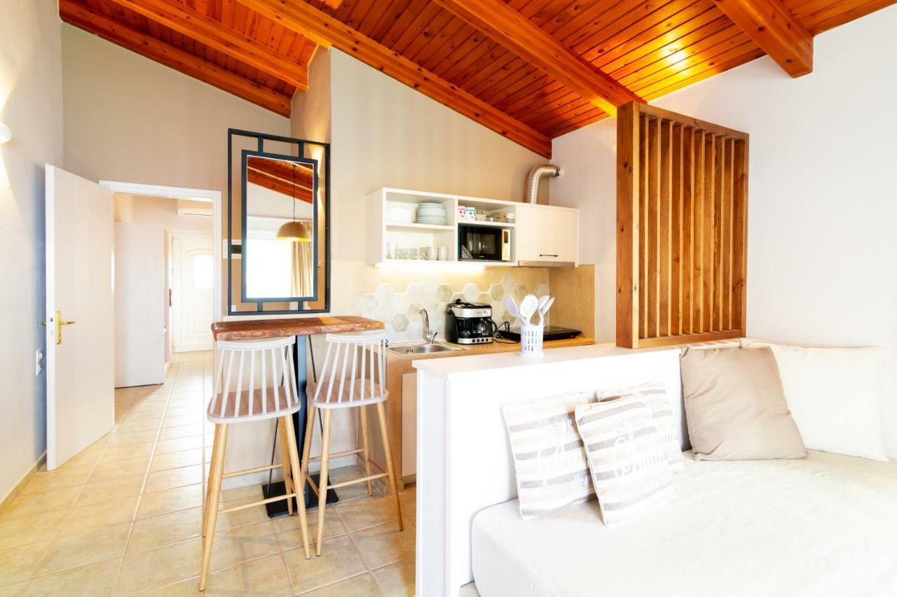 Sunrise Apartments Agia Pelagia 외부 사진